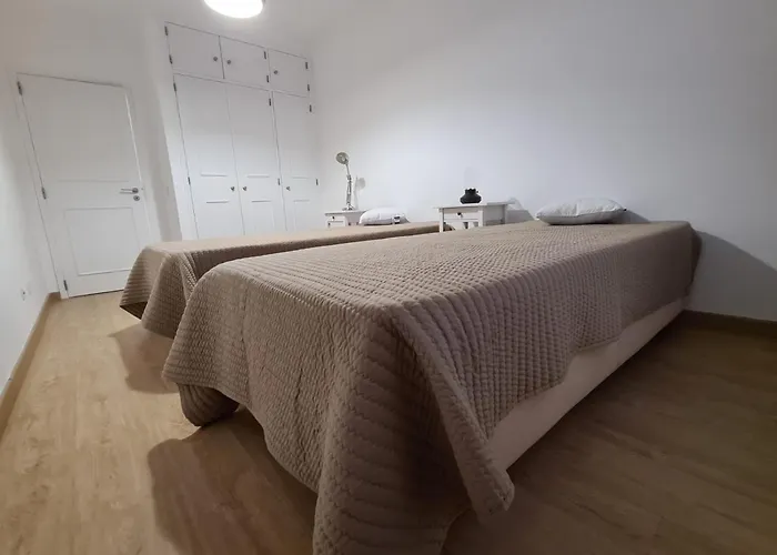 And New Fancy 2 Bedroom Apart.w/ 2 Wc Dystrykt Faro